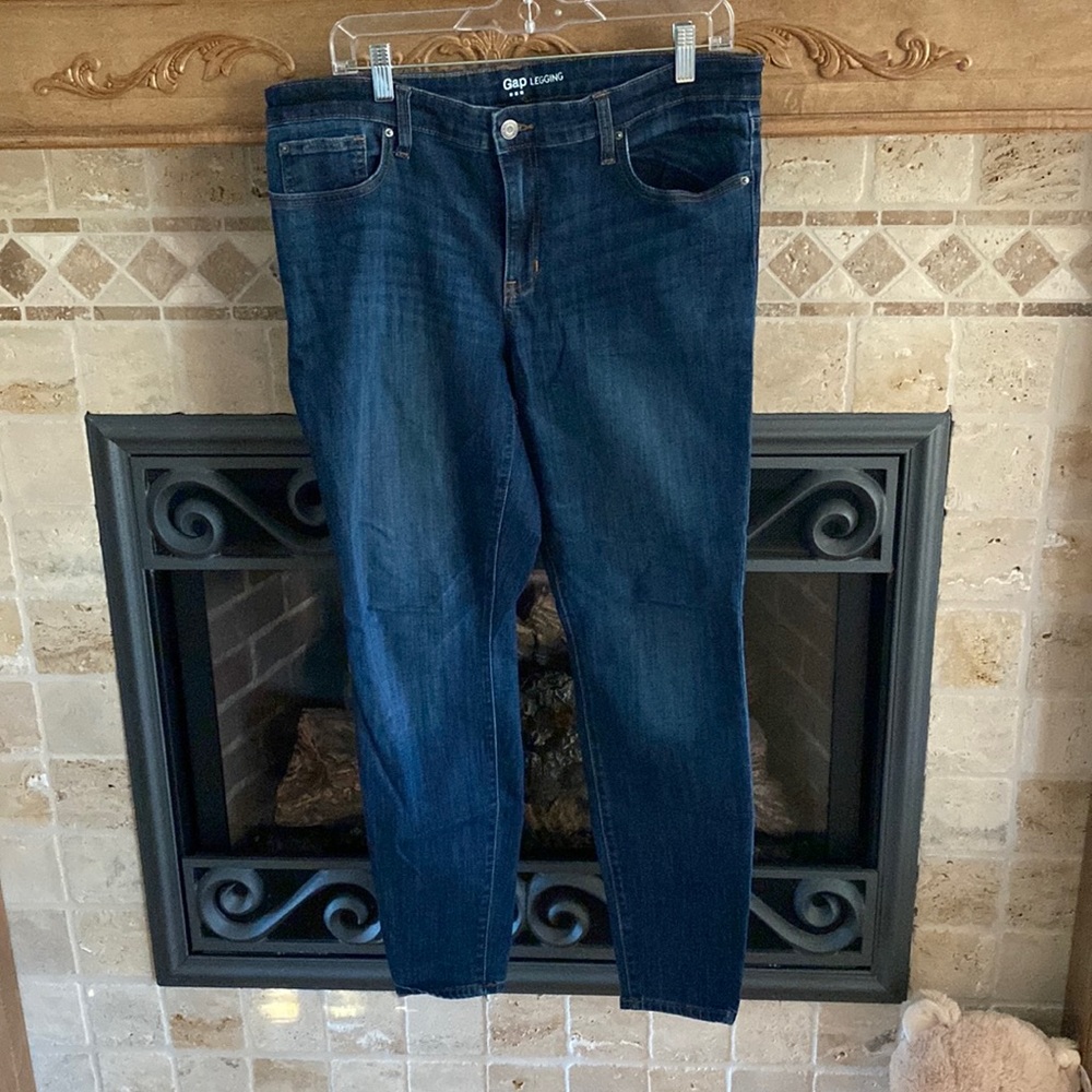 Gap legging jeans. Size 14/32r